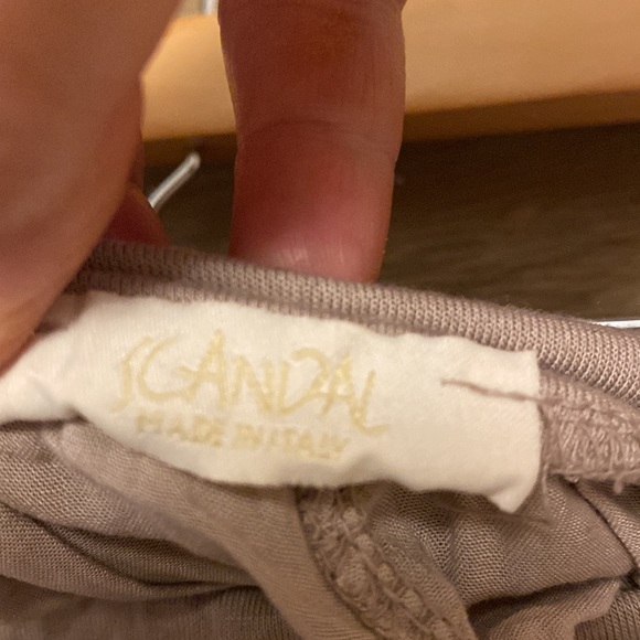 Scandal Silk/Rayon Pull On Pants - Picture 6 of 7